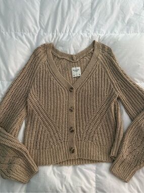 Abercrombie & Fitch Beige/Tan Waffle Knit Button-Front Cardigan